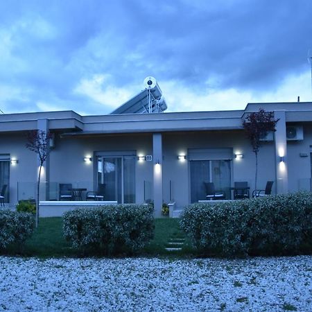 Cross Plaza Aparthotel Stavros  Exterior photo