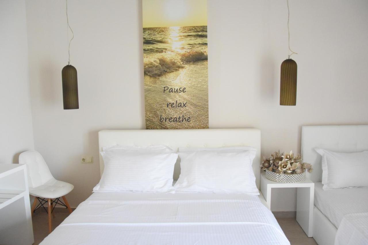 Cross Plaza Aparthotel Stavros  Exterior photo